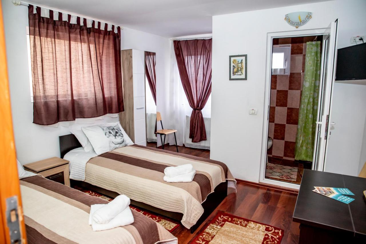 Pensiunea Victoria Mangalia Exterior foto